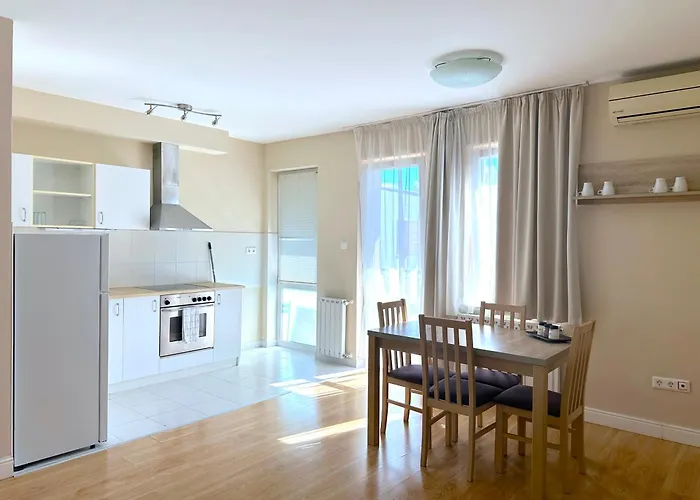 Prime - Modern 2 Bedroom Family With Parking Included Apartamento *